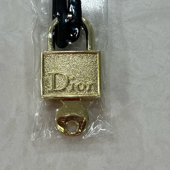 DIOR Keychain Lock n Key Handbag Charm, Bracelet, Gold-tone Metal, Black Band - Picture 4 of 7